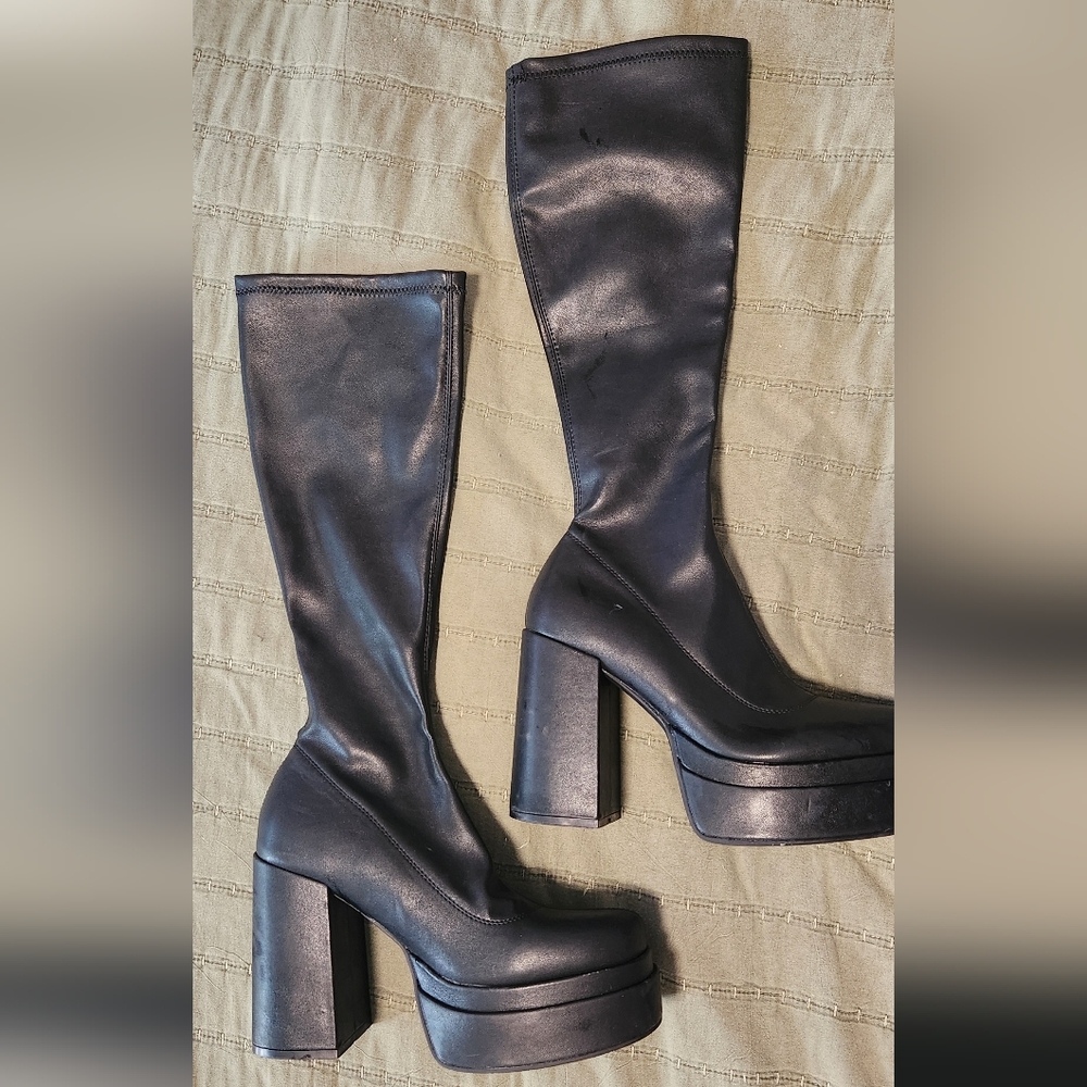 Steve Madden Black Platform Knee-High Boots size 10